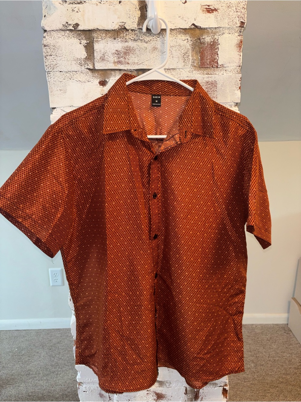 SHEIN Men's Short Sleeve Button-Down Shirt in Rust